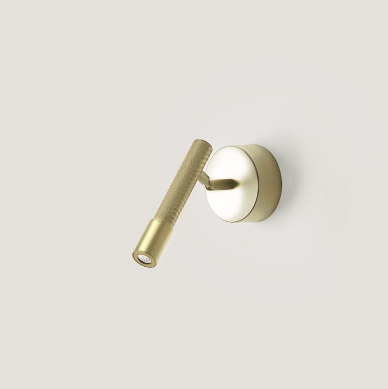 Sieninis šviestuvas Ycro Matt Brass