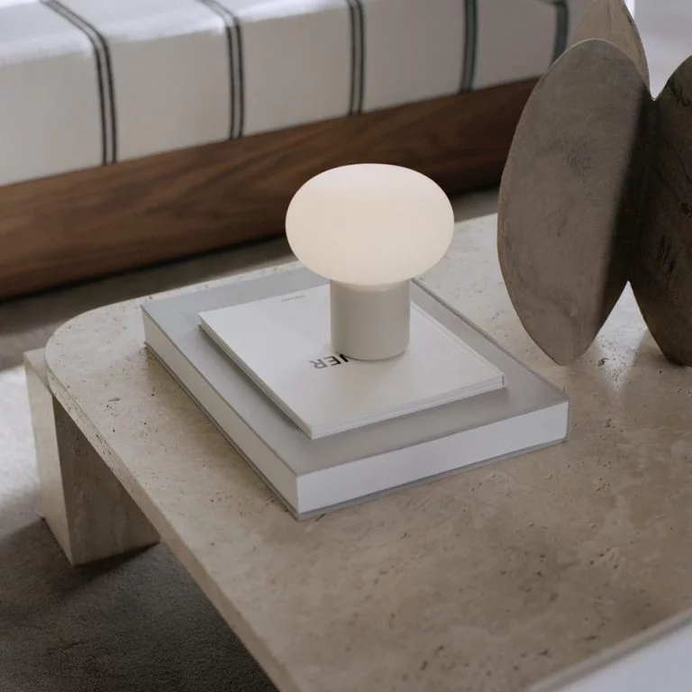 Nešiojamas šviestuvas Karl Johan Light Grey