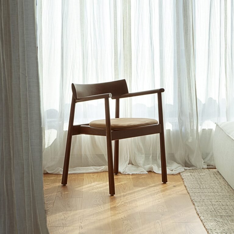 Valgomojo kėdė Elipsa Soft Dark Oak Leather