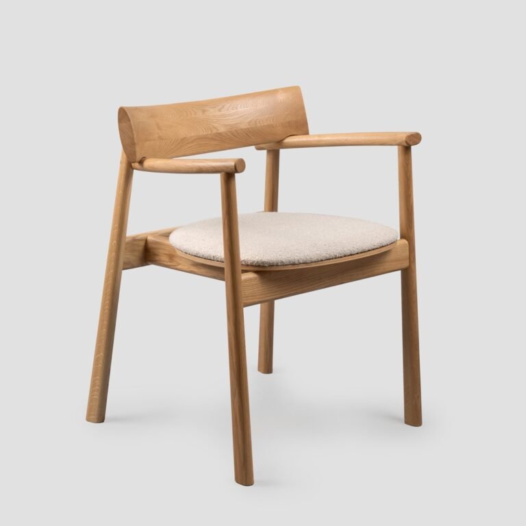 Valgomojo kėdė Elipsa Soft Natural Oak Boucle